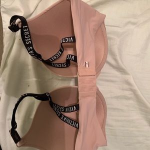 Victoria Secret Push-up Bra 32-DD Tan with logo